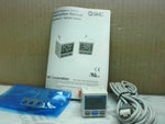  SMC ZSE30AF-N7L-B Digtal Pressure Switch 2 Color High Presision Image
