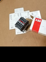  ABB NL40E Control Relay 24 Vdc 4 Pole 1SBH143001R8140 Image