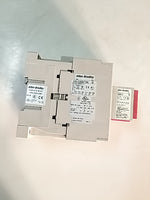  Allen Bradley 100S-C60DJ22BC 3 Pole Safety Contactor 60Hz Image