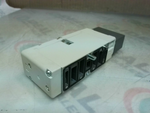  SMC EVS1-01-FG-S-3ZRM0 Pneumatic Solenoid Valve 2-Way 0.15- 1.0 Image