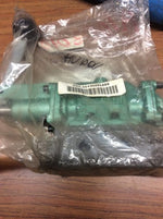  Numatics 33HLS543O000000 Air Pilot Valve .3750 IN 4-Way 3 Posit Image