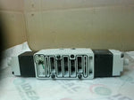  Numatics I34SS500K000030 5/3 Double Solenoid Valve ISO3 120VAC Image