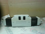  Numatics I34SS500K000030 5/3 Double Solenoid Valve ISO3 120VAC Image