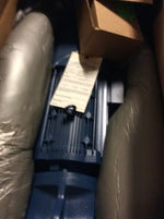  SEW EURODRIVE 850187786.12 MOTOR, ELECTRIC GEAR - MODEL NUMBER: KA77/TDRE132M4BE11HR, MODEL NO EXTENSION: AV1H, RATIO: 17.87:1 Image