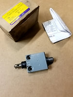  Square D 9007-MS13S0054 Cross Plunger Limit Switch 10A 240V Image