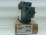  Siemens 3RV2011-1DA10 Starter Protector Circuit Breaker 2.2-3.2  Amps 690 Volts 3 Pole Image