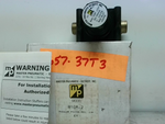  Master Pneumatic R10M-2 Modular Piston Regulator 1/4" NPT R10M Image