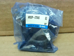  SMC Regulator  AR30K-N03B-1NZ-X33US25-8.0 And Bracket Assembly Image