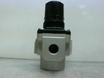  SMC AR40-F03B Air Pressure Regulator 3/8 x 3/8 NPT 1/8 gage por Image
