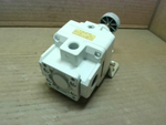  SMC IR3010-F03B Precision Air Regulator Relief Valve Image