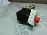 Parker FMU F3 Differential Pressure Indicator 4 LED Lights Image