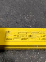  Sick C40E-1803DB200 Light Curtain Receiver C4000 Series  72" Long 1026842 Image