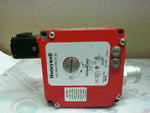  Honeywell GKRA40L6A2 Micro Interlock Safety Switch 24VDC Image
