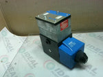  Vickers 02-126194 F3-PBDG4S4L-012A-B-60 Pilot Valve 120V 60Hz  No Box Image