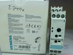  Siemens 3RP1505-1AP30 Multifunction Time Relay Image