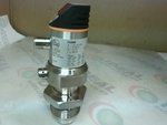  IFM PI2699 Pressure Sensor w/ LED Display PI-1-1BREA01-MFRKG/US Image