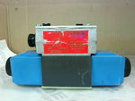  Vickers DG4V-3-6C-M-FPA5WL-BL6-60-EN21 Hydraulic Solenoid Valve Image