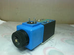  Vickers DG4V-3S-2A-M-U-B5-60 Directional Control Valve Image