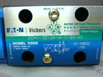  Vickers DG4V-3S-2A-M-U-B5-60 Directional Control Valve Image