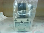  Numatics  R22R-03  Pneumatic Air Regulator 3/8"NPT  0-125psi Factory Sealed Image