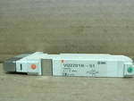  SMC VQ2201N-51 Pneumatic Solenoid Valve. Image