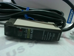  Omron E3X-A21 Photoelectric Sensor 10-30 Vdc 2 Meter Cable Image