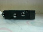  Parker B531000XXC Air Control Valve 4-Way 1/4"NPT 150 PSI Image
