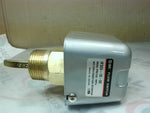  SMC IF303-10-00 Flow Switch Digital Paddle Style 1MPa Max Image