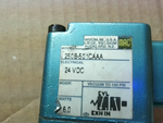  MAC 250B-501CAAA Solenoid Valve 150psi 24VDC Nice! Image