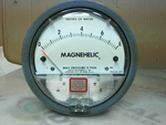  Dwyer 1W483  Magnehelic Pressure Gage 15psig Max Image
