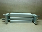  SMC Parallel Gripper MHL232D2 Image