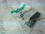  Telemecanique XB4BD33 Selector Switch 3-Position Black Factory Sealed Image