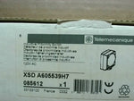  Telemecanique XSD-A605539H7 Inductive Proximity Sensor Image