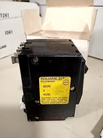  Square D Q0390 Plug In Circuit Breaker 3 Pole 90 Amps 240 Volts Image