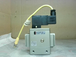  SMC AV4000-F04-5DZ-X213 Solenoid Valve Soft Start 1/2"NPT Image