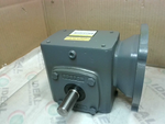  Boston Gear CF71815ZVB5GRO Speed Reducer 15:1 Ratio 1.13 HP Tor Image