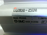  SMC CQ2B50-25DM Compact Air Cylinder Image