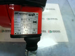  Ingersoll Rand BIDS-18 Spring Balancer w/Safety Hook 30.8-39.6 Lbs  (14-18Kg) Image