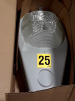 Eaton Lighting OVZ25SWW3E4 Light 120V 250W Pulse Start Luminair Image