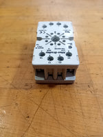  Allen Bradley 700HN100  Socket Tube Base Image