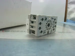  Allen Bradley 700HN100  Socket Tube Base Image