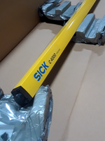  Sick C40S-1202CI200 C4000 Light Curtain Emitter 1026934 Image
