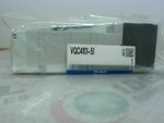  SMC VQC4101-51 Plug-In Solenoid Valve 5 Port 0.2 ~ 1.0 MPa Factory Sealed Image