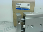  SMC CXSL32-25 Dual Rod Cylinder 32mm Bore 25mm Stroke Image