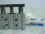  SMC MGPM32-25Z Pneumatic Air Cylinder Max 1.0 MPa Image