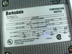  Barksdale T2H-S251 Temperature Switch100 to +300 F' 73 to + Image