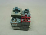  Honeywell VS820 A1815 1/2" Combination Gas Control Valve Image