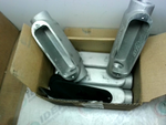  Appleton FM9  Aluminum Conduit Body 1" C Type w/ Cover APP C39 Image