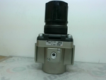  SMC AR50K-N10-Z Pneumatic Regulator Backflow 1" NPT 125PSI Image