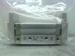  SMC 11-MHL2-10D Clean-Room Double Acting Parallel Gripper 20mm Image